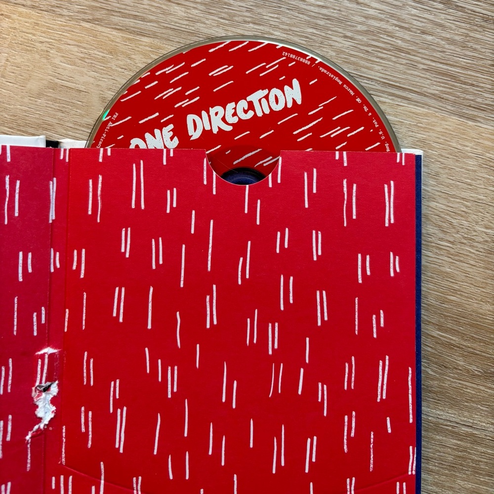 One Direction Bundle - Picture 6 of 7